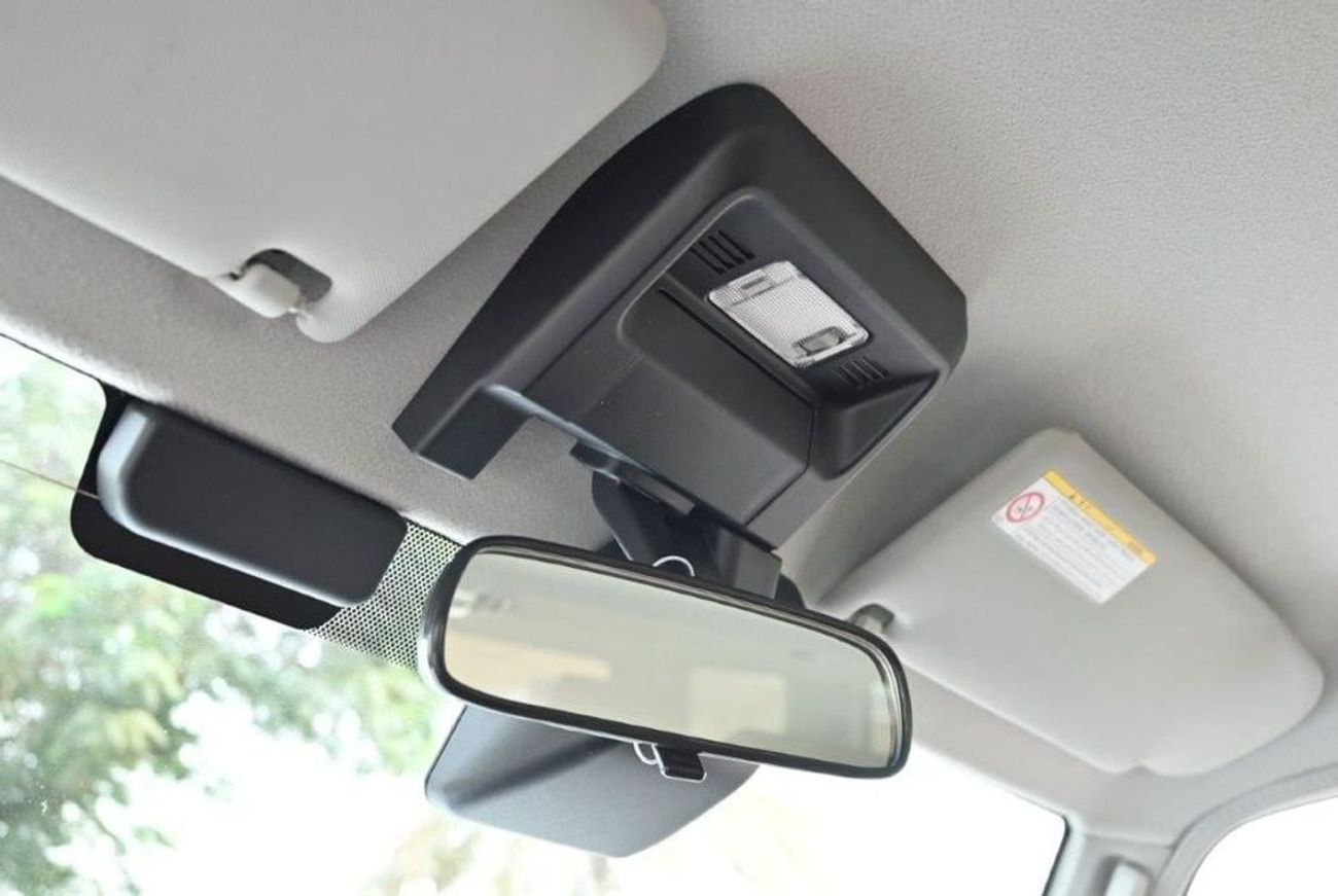 Toyota Land Cruiser 70 SUPER DELUXE V6 4.0L PETROL 5-SEATER 4WD AUTOMATIC - EURO 4