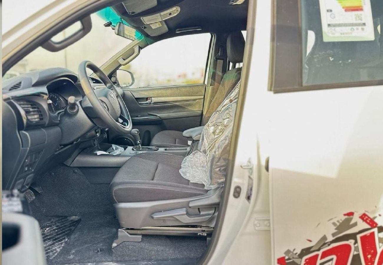 Toyota Hilux Adventure 2025 V6 4.0L Petrol Full Option