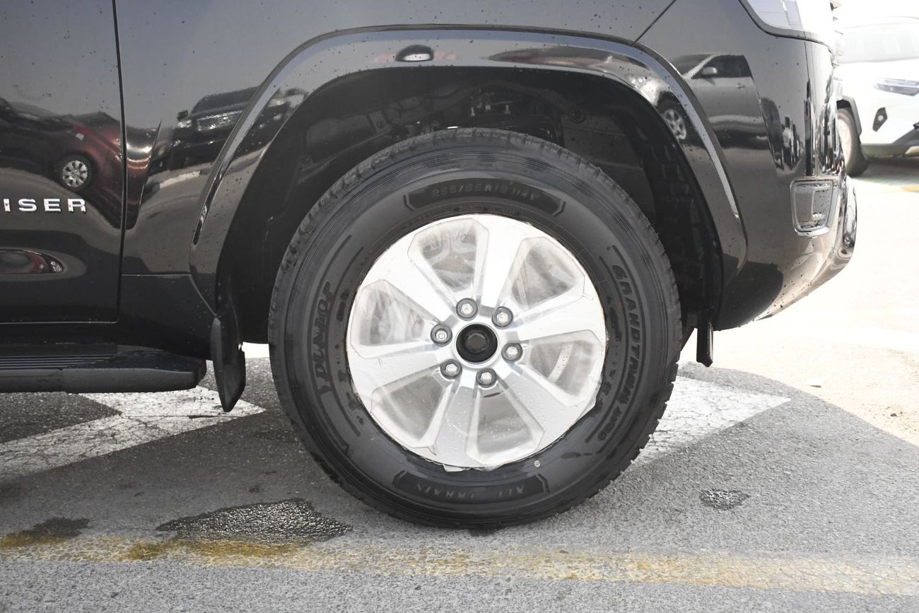 Toyota Land Cruiser 3.5L Twin Turbo Basic Option ( Ready Stock)