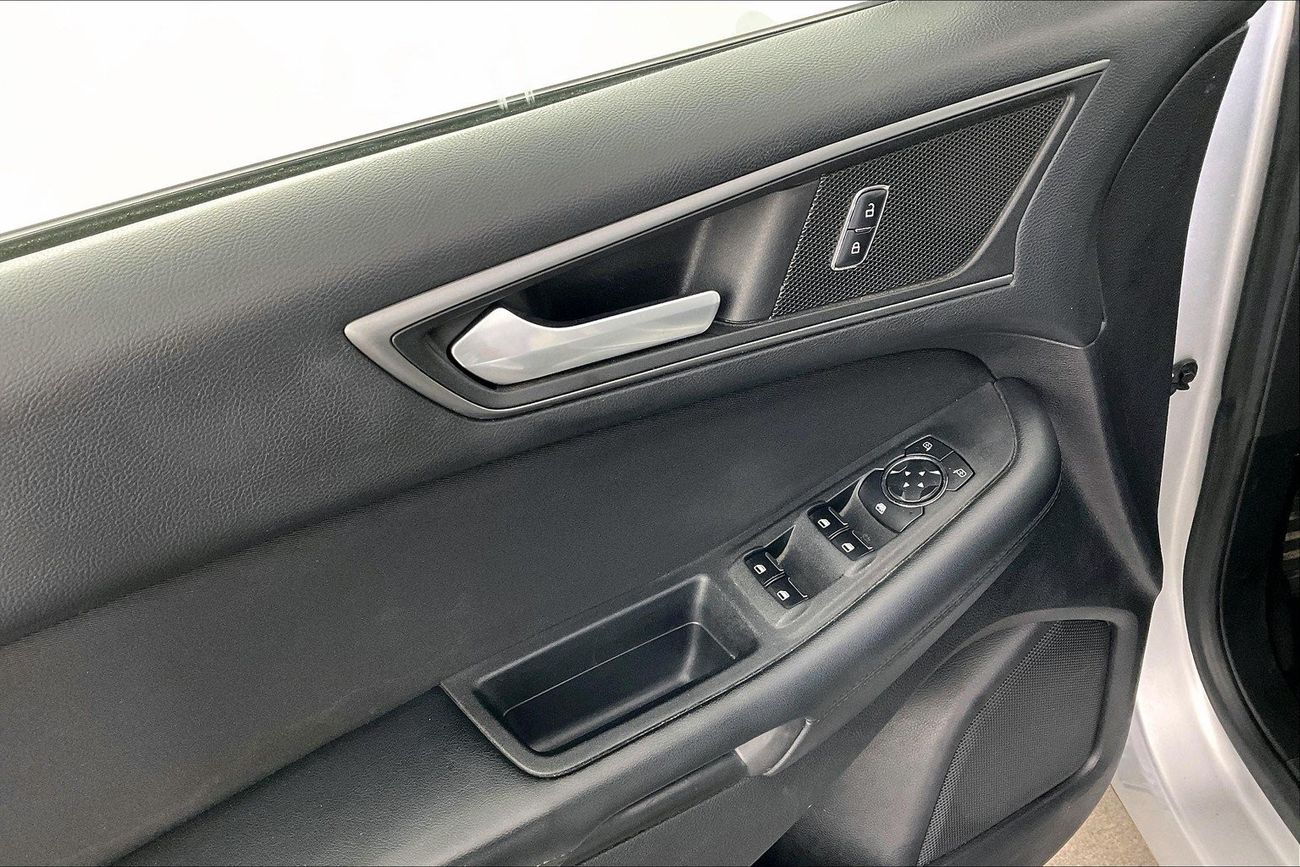 Ford Edge SE | Guaranteed Warranty | 0 Down Payment