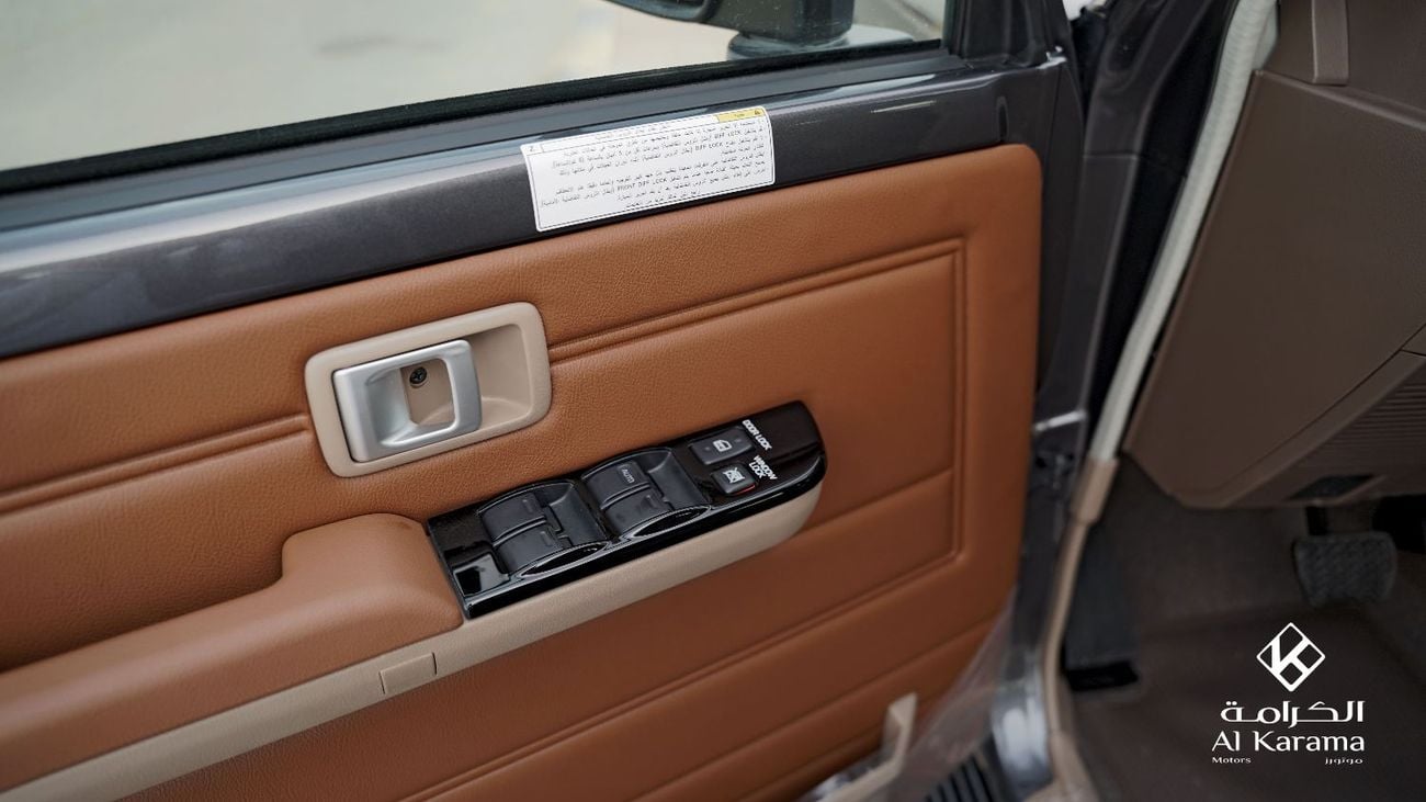 Toyota Land Cruiser 70 LC76 LX - GCC Specs 2.8L - Diff Lock | Apple car Play | Cruise Control | LTA