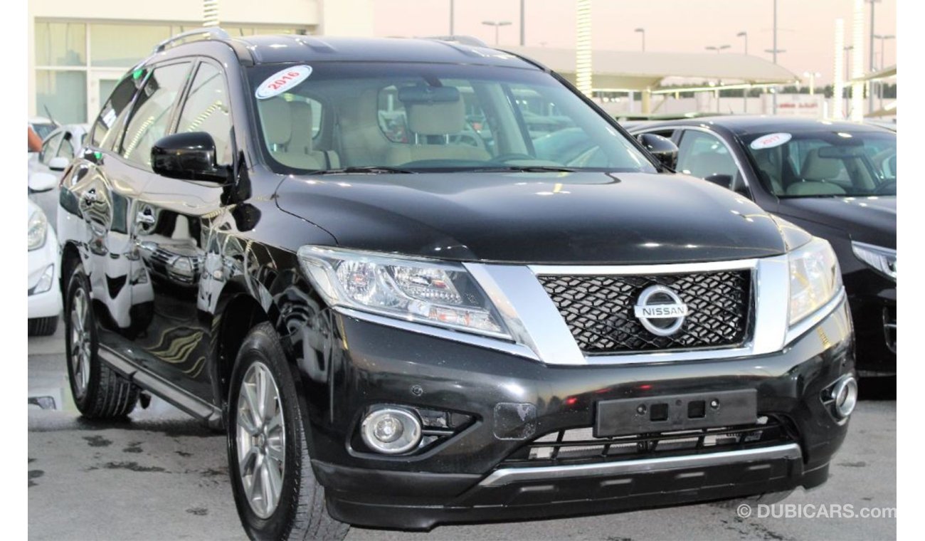 Nissan Pathfinder 4WD