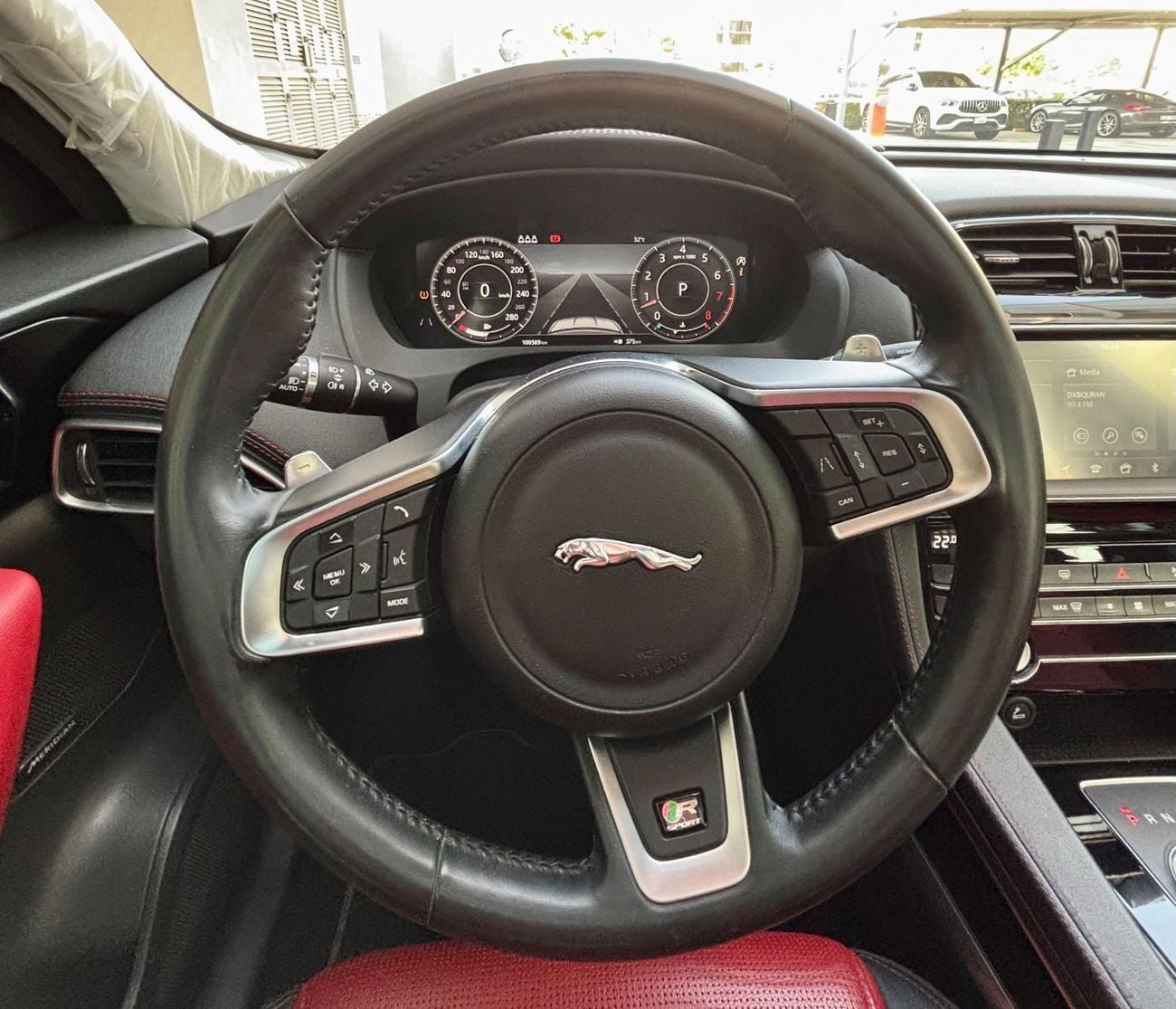 Jaguar F-PACE Jaguar F-Pace R-Sport 3.0L V6 Supercharged – 2020 – GCC Specs
