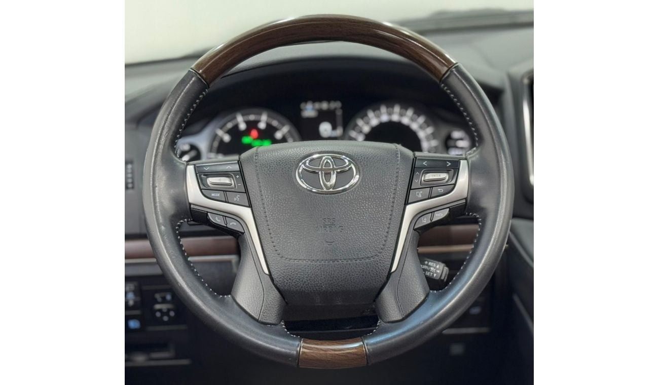 Toyota Land Cruiser VX.R Grand Touring S 5.7L 2021 Toyota Land Cruiser VX.R Grand Touring S, 2025 Toyota Warranty, 2026