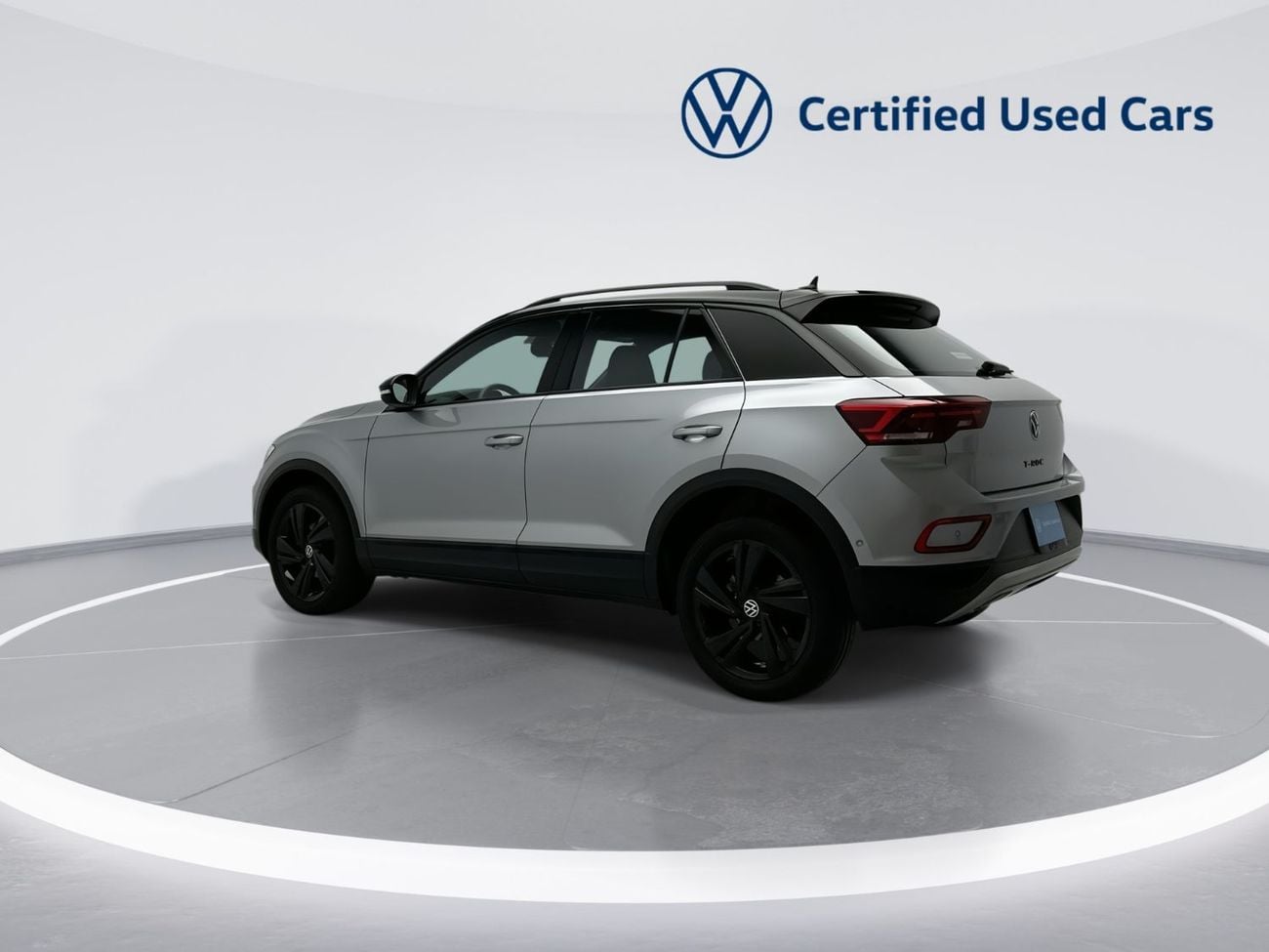 Volkswagen T ROC Style 1.4L without Sun Roof with Black Style 1.4L (Ref#42331) / 17,100 AED SAVINGS from New Car