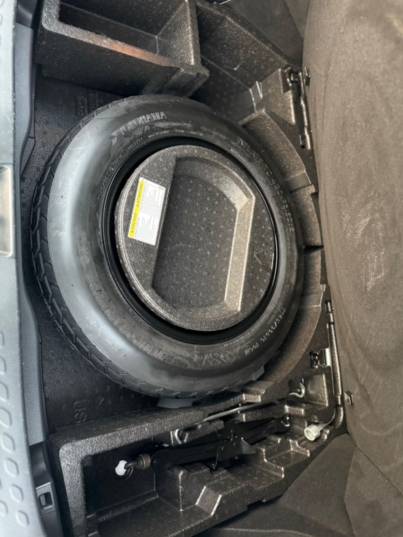 Toyota CHR TOYOTA C-HR XLE