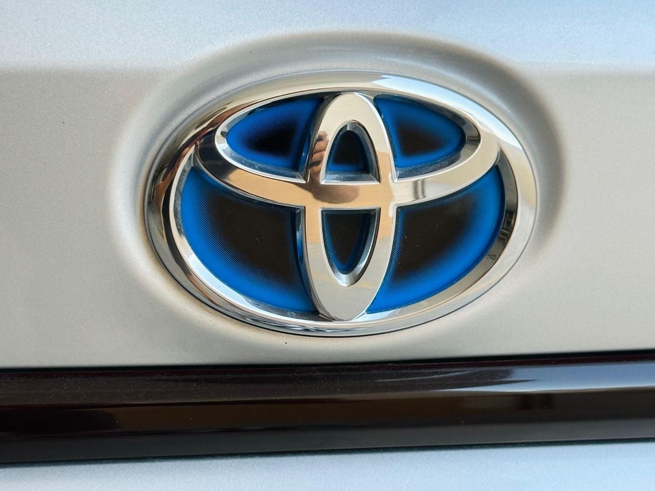 تويوتا كورولا Corolla HYBRID