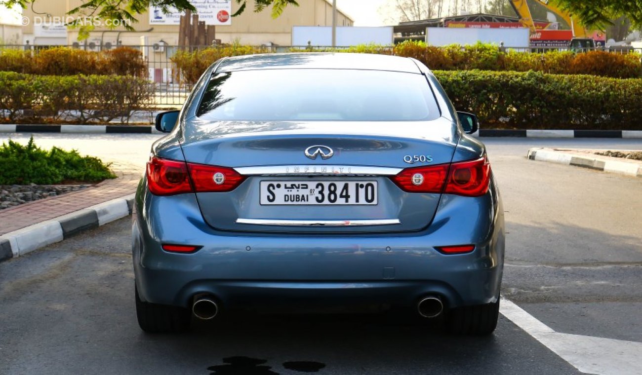 Infiniti Q50 Sport 3.7 Hybrid