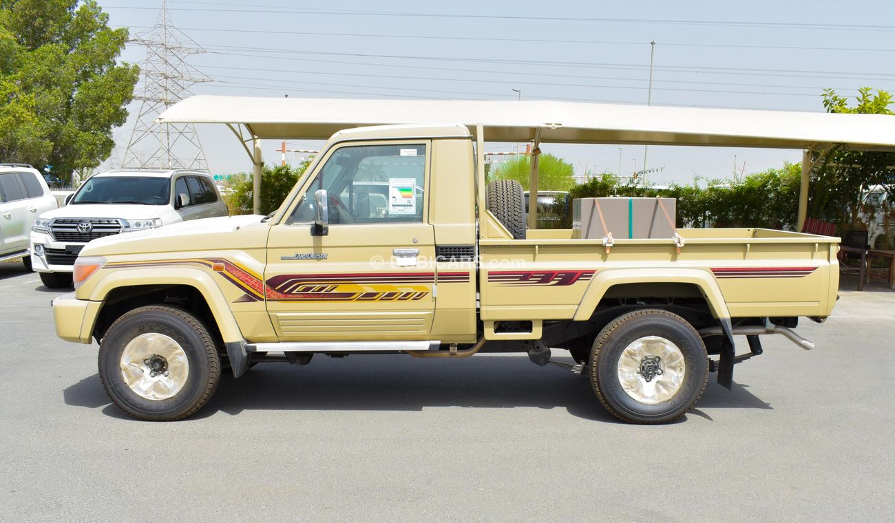 Toyota Land Cruiser Pick Up LX V6