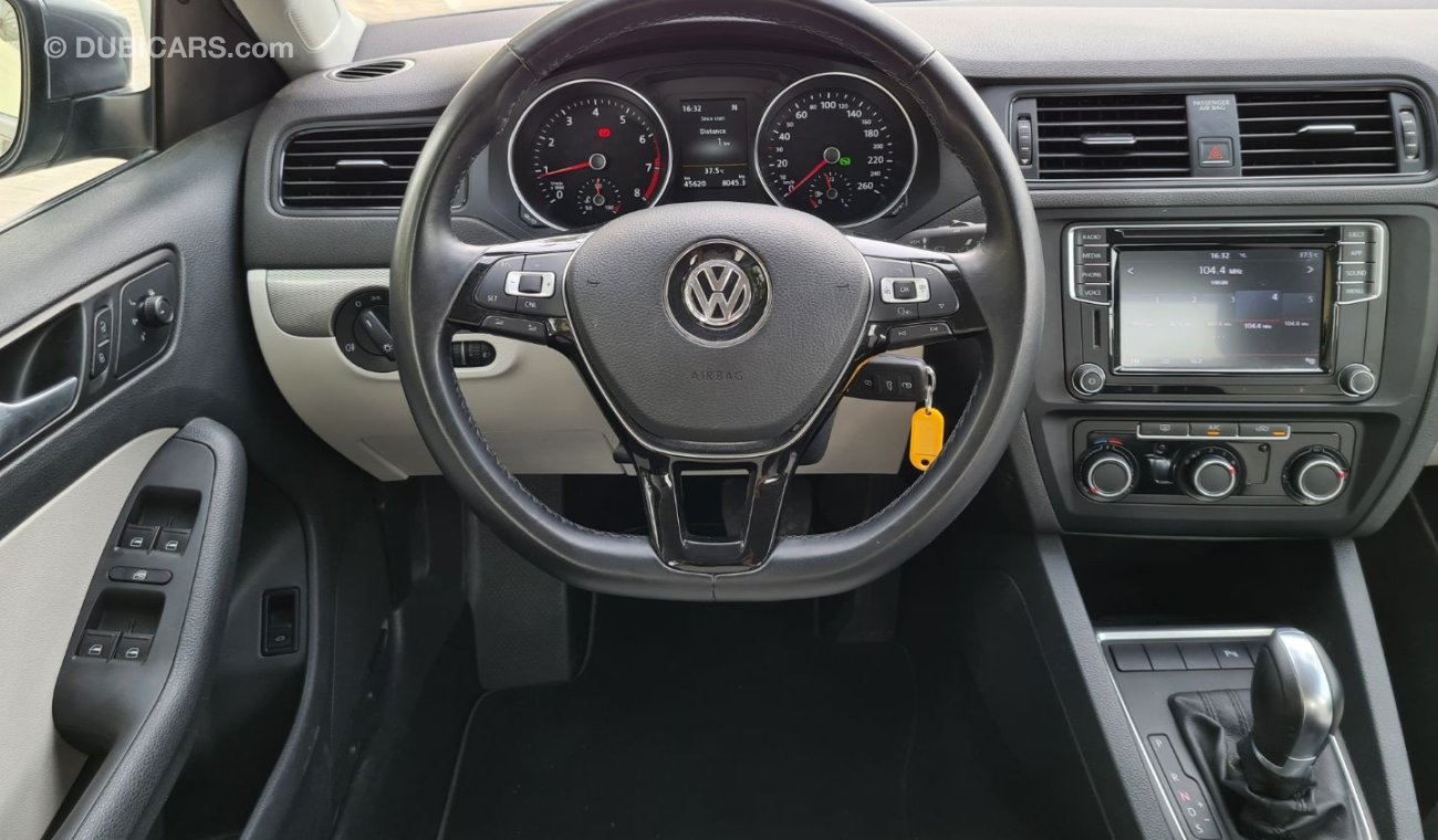 Volkswagen Jetta Agency Warranty Full Service History GCC