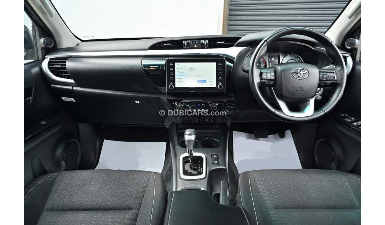 Toyota Hilux D-4D Invincible Double Cab Pickup Auto