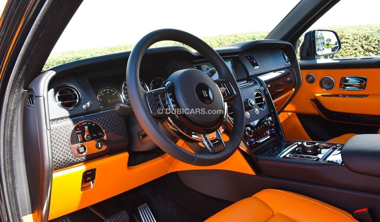 Rolls-Royce Cullinan BLACK BADGE SUV/AWD. Local Registration +10%