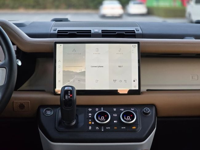 Land Rover Defender X-DYNAMIC HSE P400, миниатюра 29