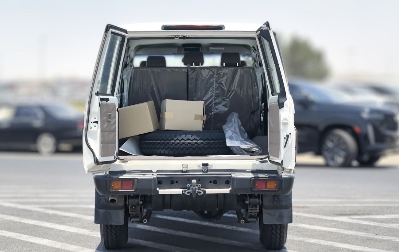 Toyota Land Cruiser 70 Std 4.5L 4WD