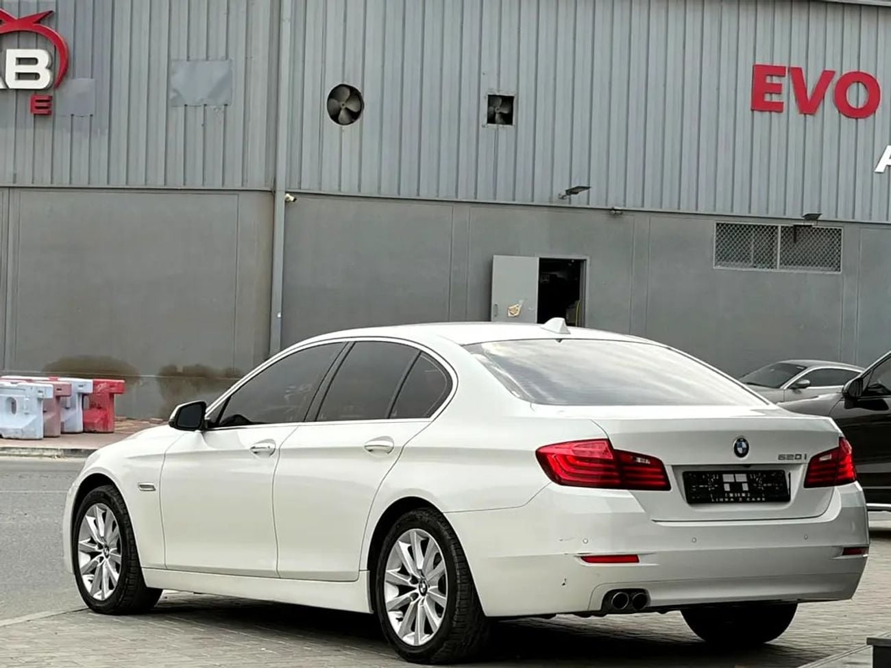 BMW 520i 520i GCC Specs - Well Maintained Luxury Sedan