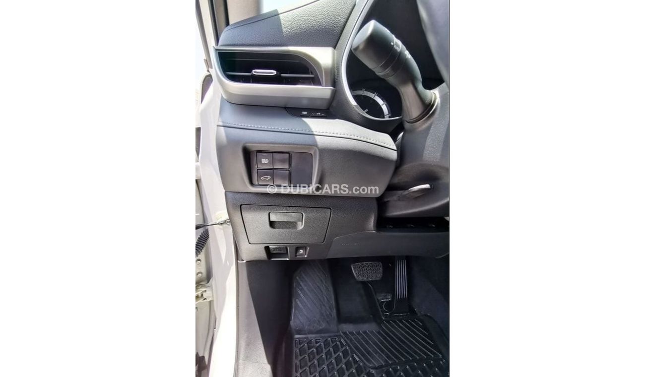 Toyota Highlander Toyota Highlander XLE-2021-White