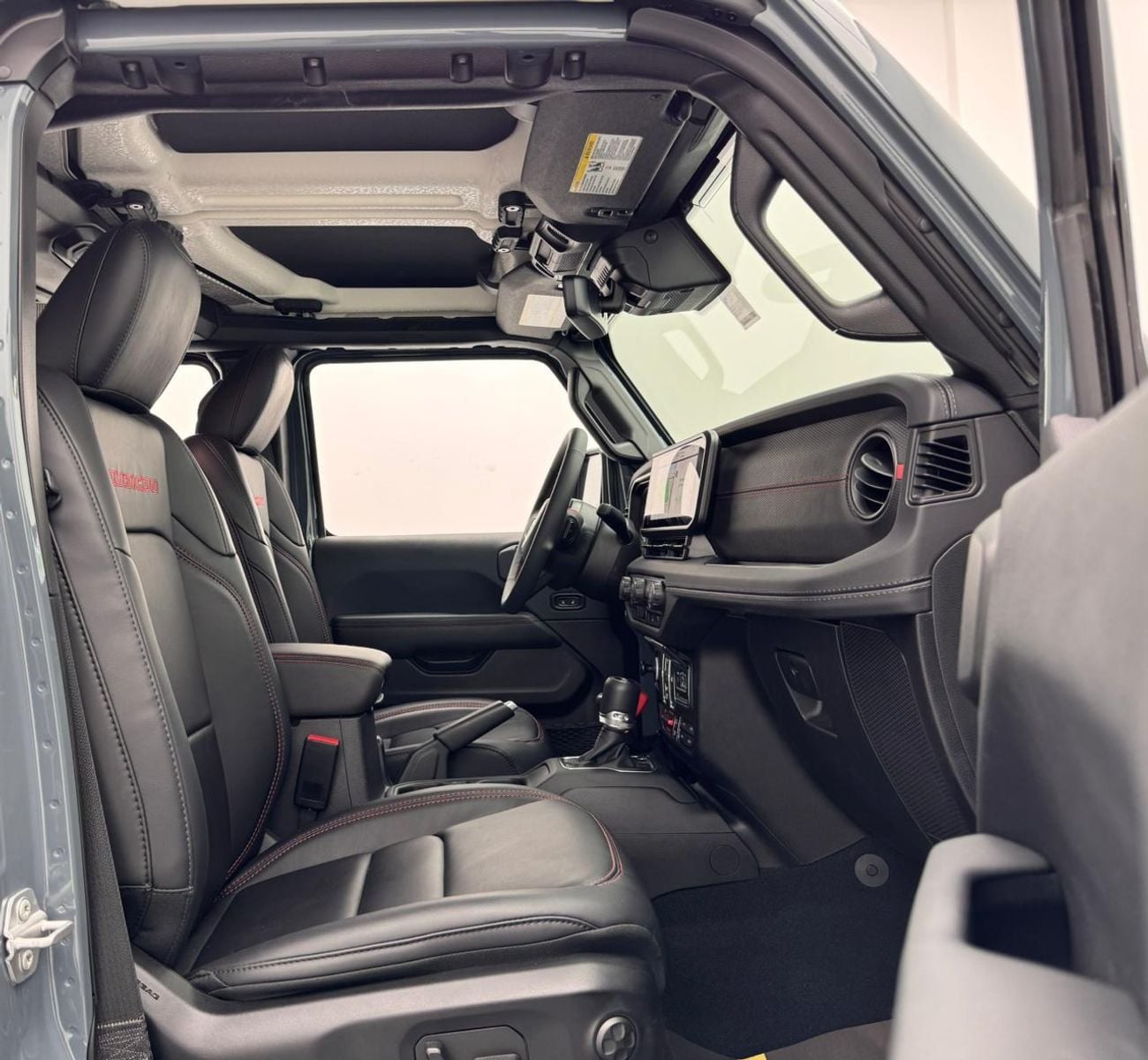 Jeep Wrangler 2024 Jeep Wrangler Rubicon X, 2028 Jeep Warranty, Jeep Service History, GCC