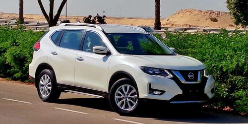 Nissan XTrail SV 2020 2.5l 4x4 GCC (1020/-Monthly)