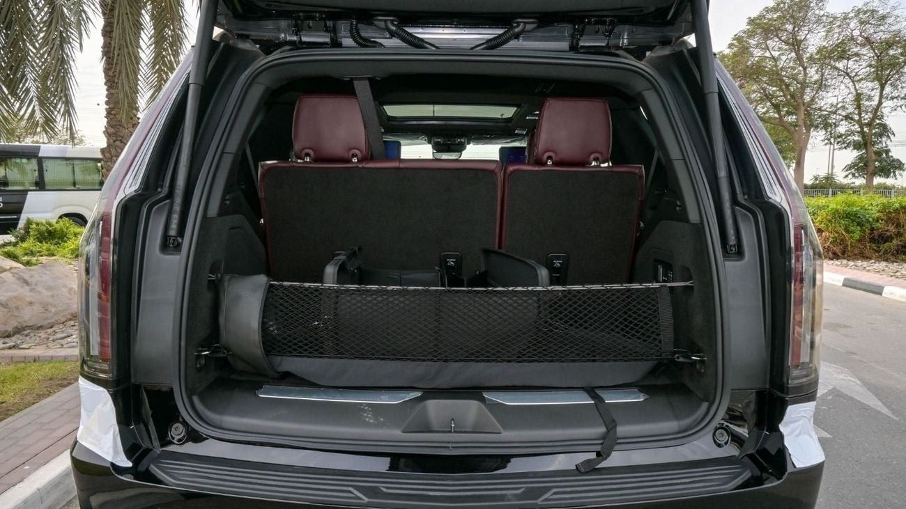 Cadillac Escalade Sport 6.2L AWD Cadillac Escalade Sport - 2025 Brand New (Export)