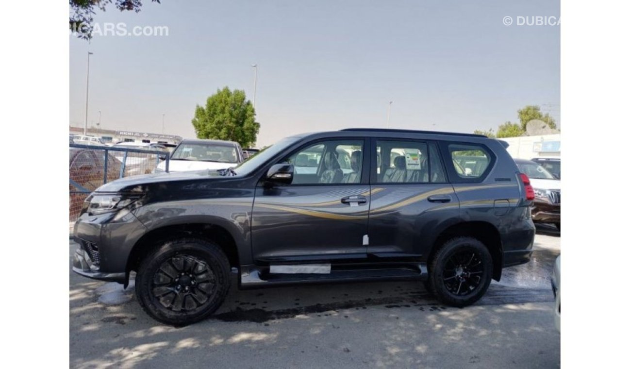 تويوتا برادو 2.7L Midnight Edition 2021 Model