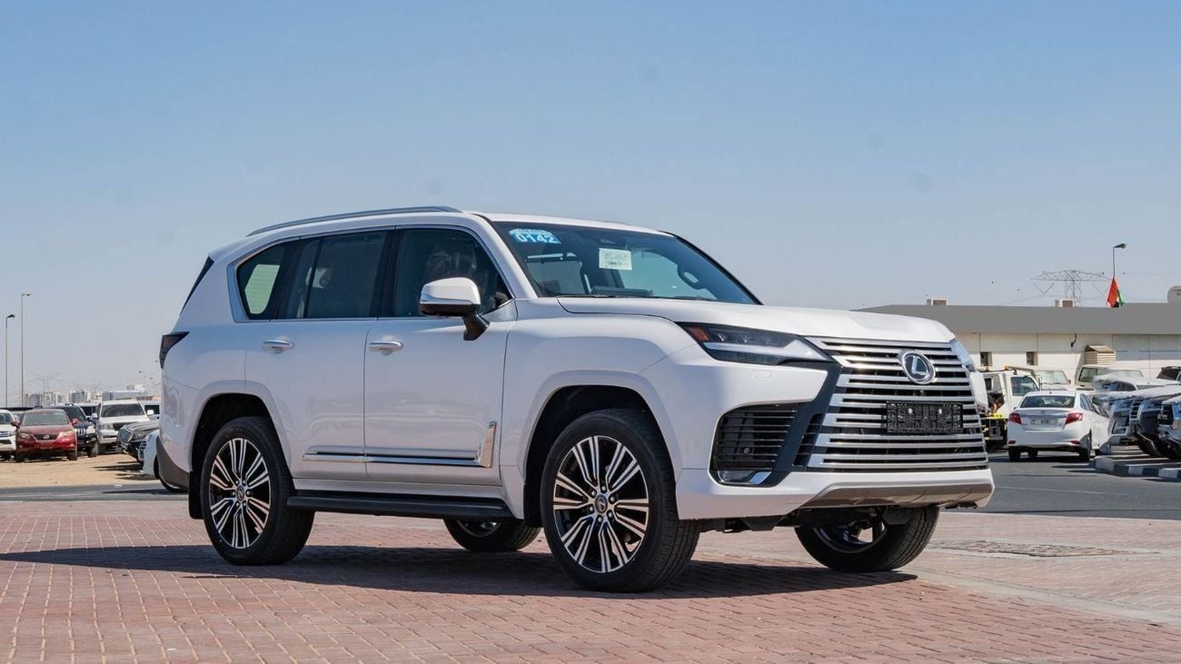 Lexus LX 600 2025 Lexus LX600 Signature 3.5L Petrol AT White-Tan (Wooden Accent)