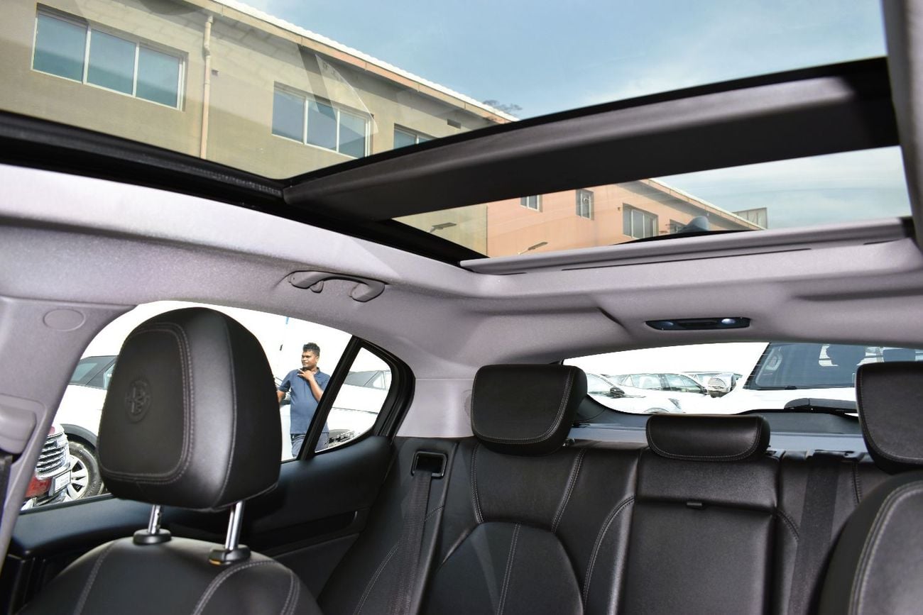 Alfa Romeo Stelvio Super 2.0L