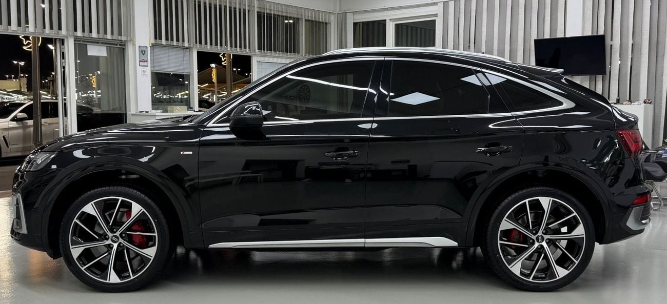أودي Q5 45 TFSI Quattro Sport 2.0L