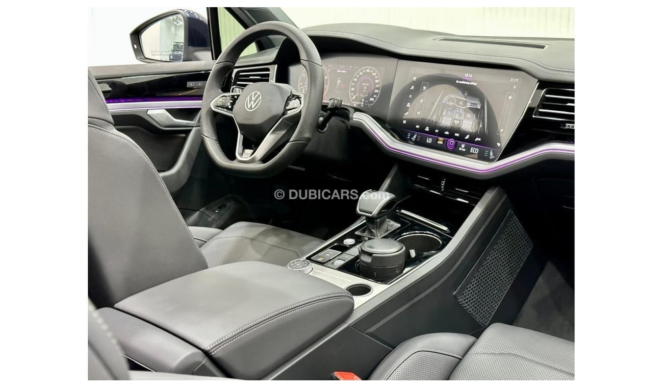 Volkswagen Touareg 2023 Volkswagen Touareg R-Line, Oct 2027 VW Warranty, Oct 2026 VW Service, Fully Loaded, GCC