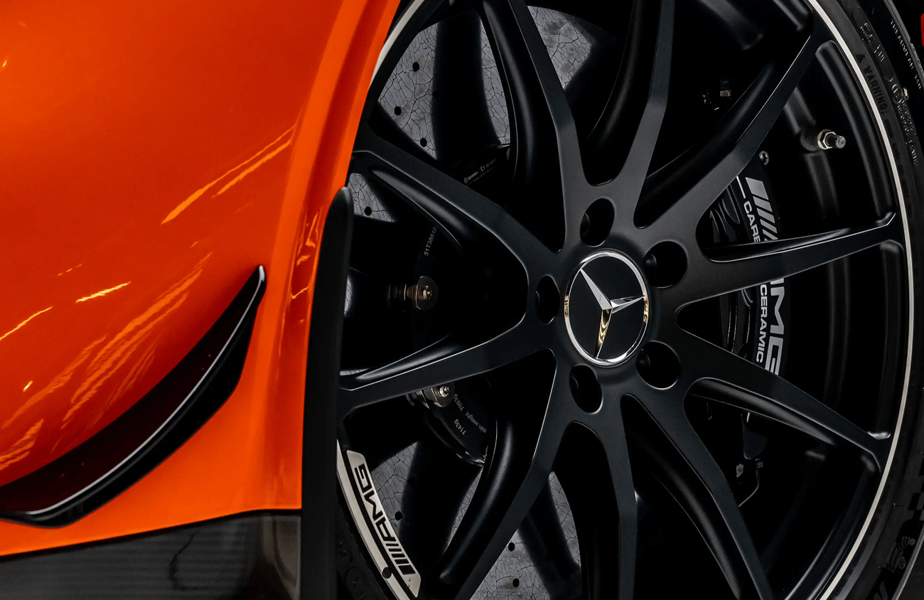 Mercedes-Benz AMG GT All-new 4.0L V8 biturbo engine