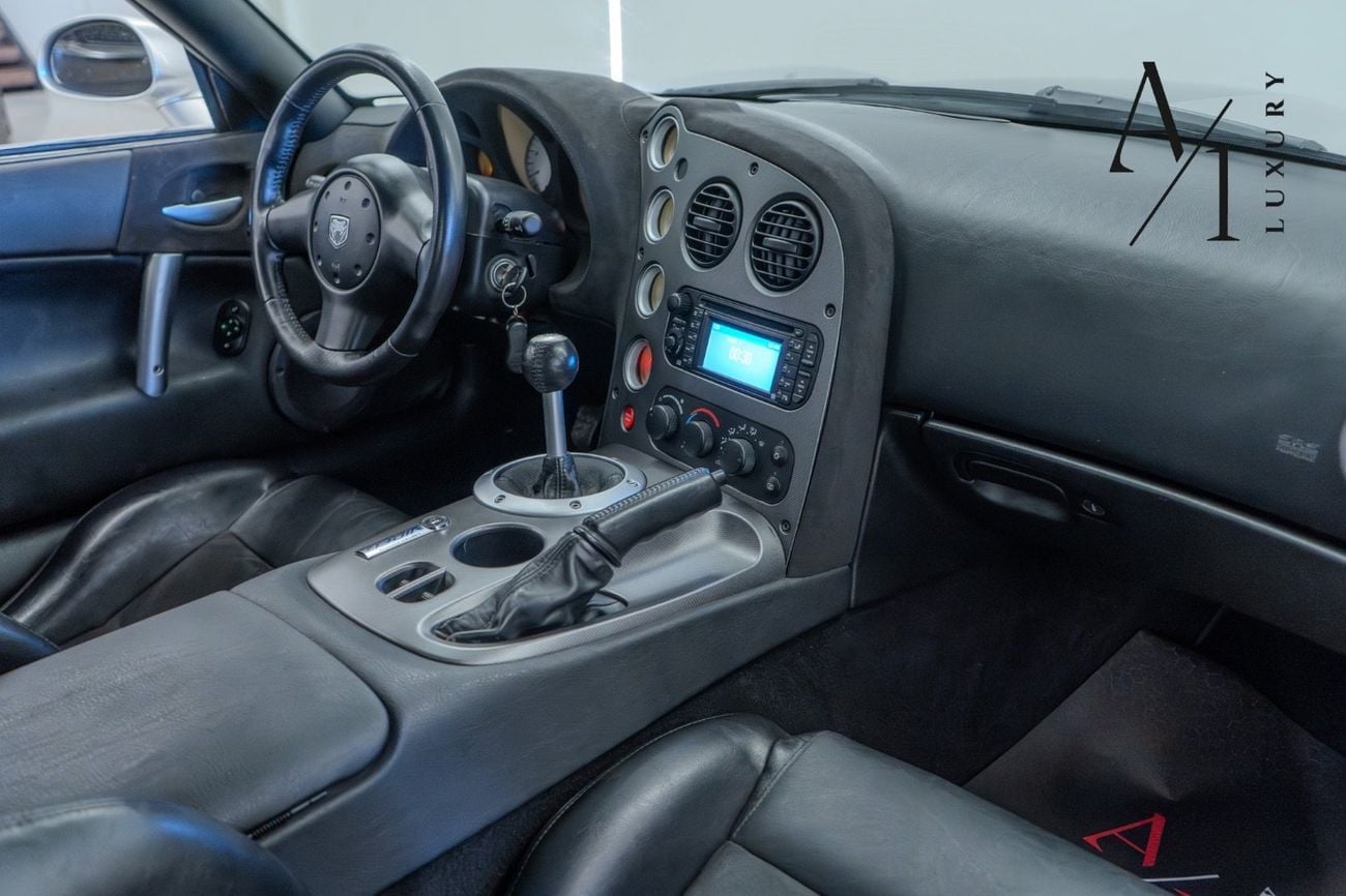 دودج فايبر SRT10 SRT10