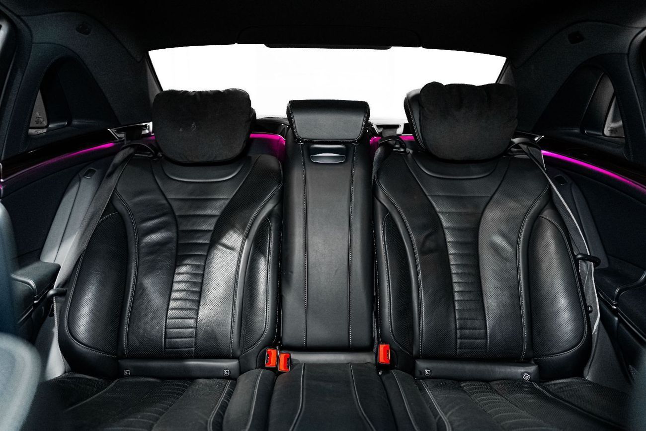 Mercedes Maybach S560 Maybach 2019 S560 MAYBACH | EXTENDED WHEELBASE | FULL OPTIONS | EXCELLENT CONDITION |