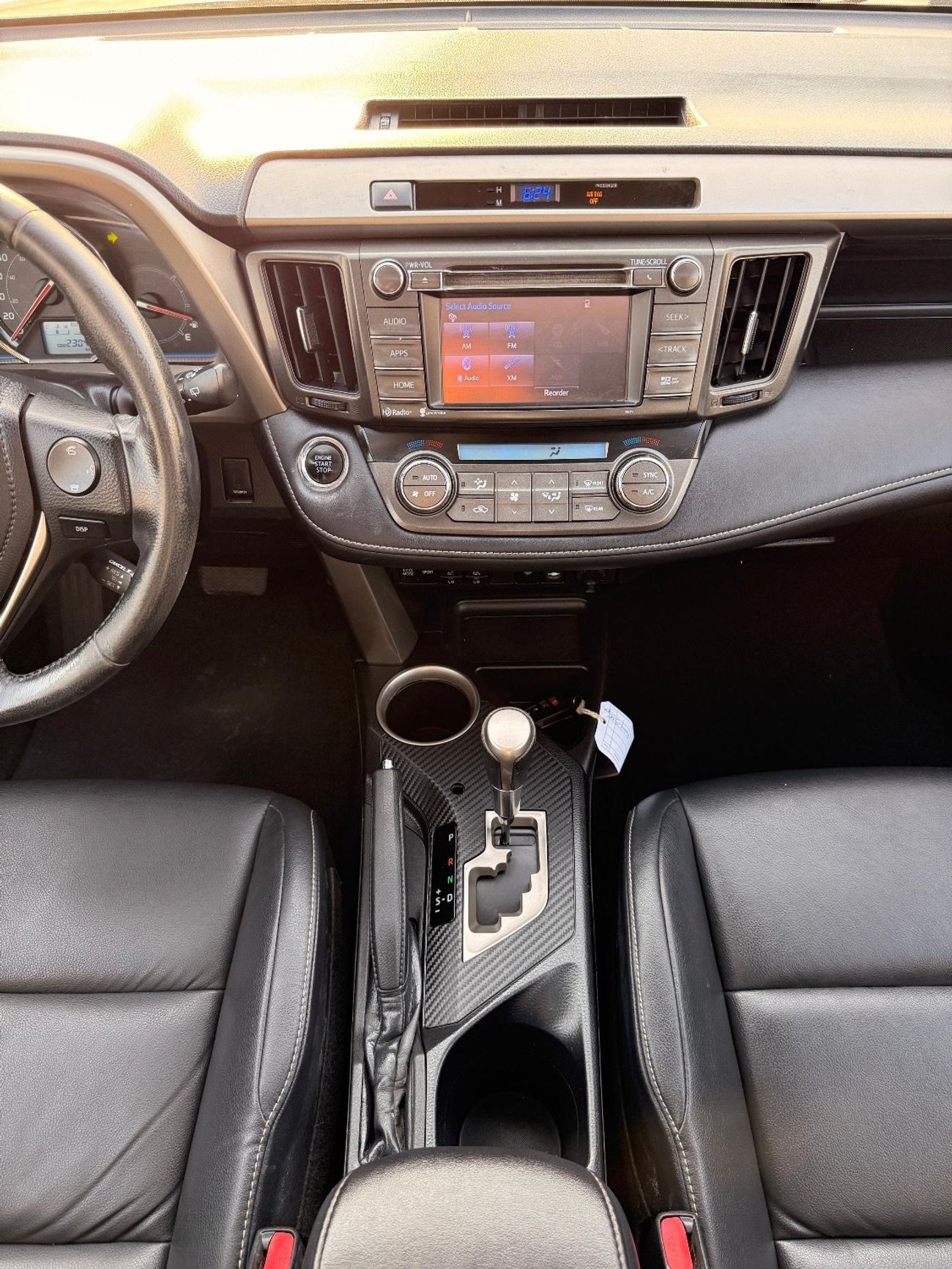 Toyota RAV4 limited Full Option sunroof, leather