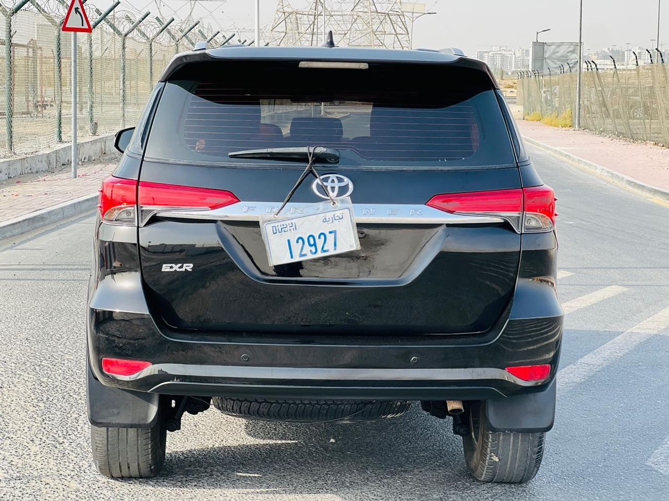 تويوتا فورتونر petrol 2.7 Liter ,Left hand drive 2016 model only for export available