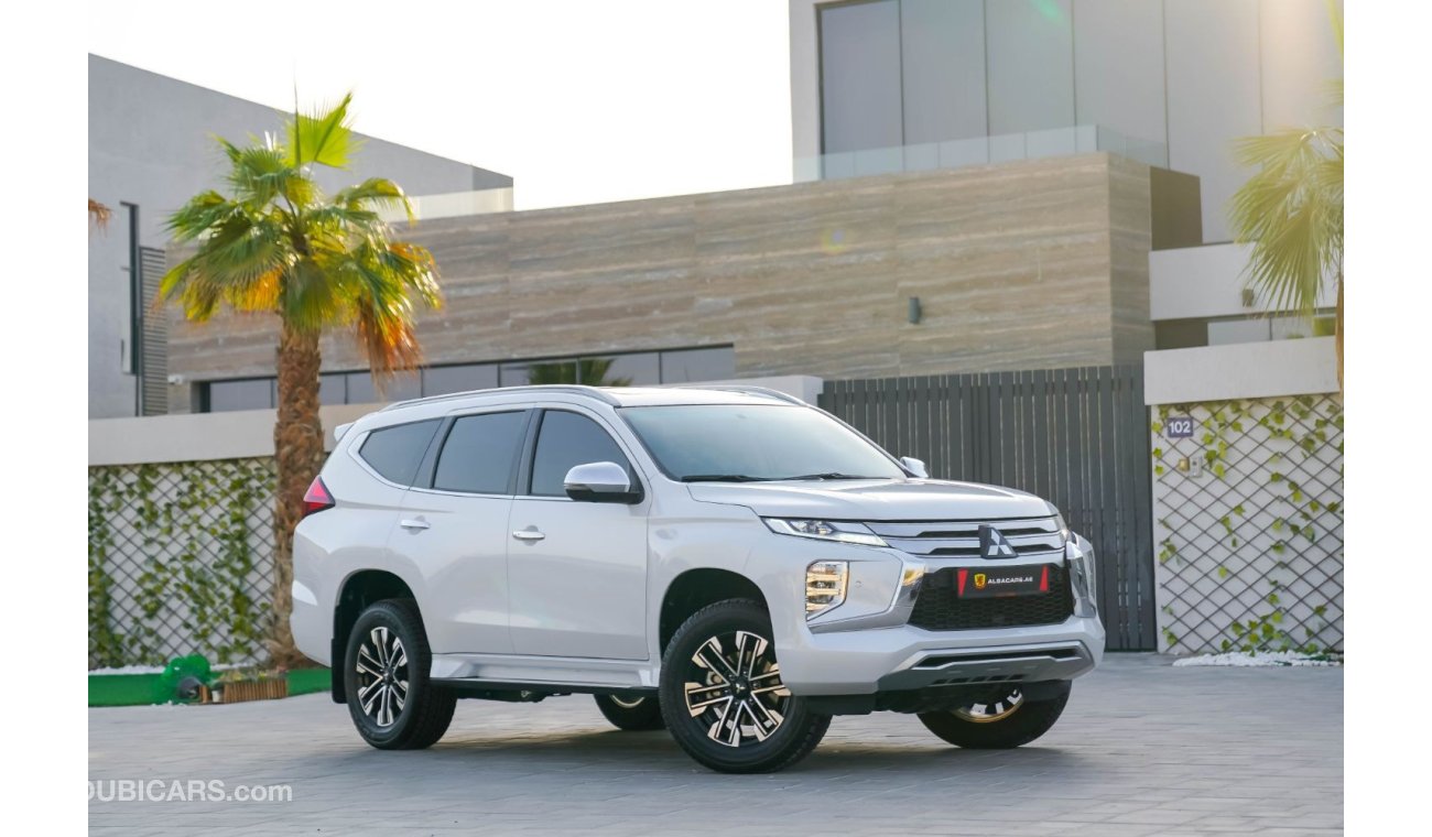 ميتسوبيشي مونتيرو Sport GLS Premium  | 2,330 P.M | 0% Downpayment | Full Option | Agency Warranty Until 2025