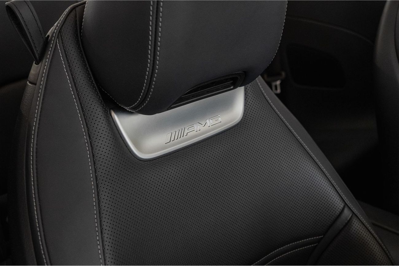 مرسيدس بنز SL 63 AMG Roadster SE Performance