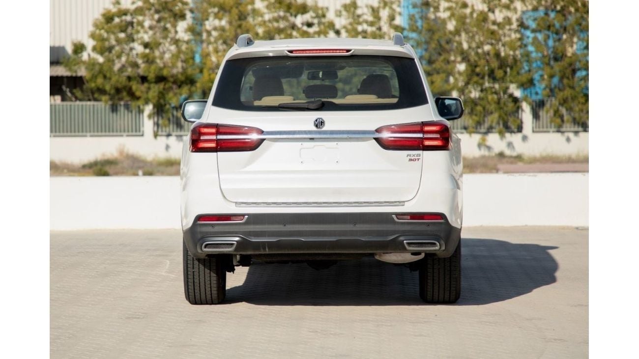 MG RX8 2023 MG RX8 4X2 2.0 STANDARD - Pearl White inside Beige