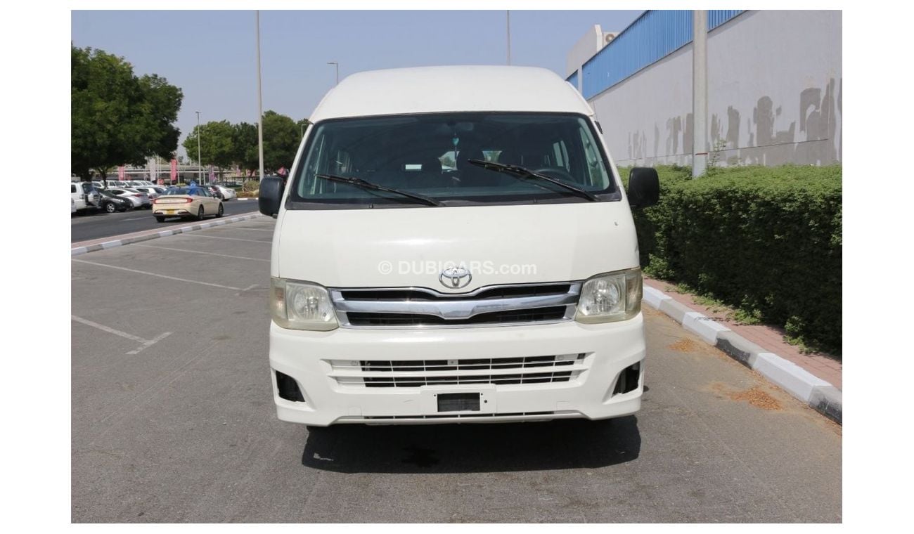 Toyota Hiace TOYOTA HIAC HIGHROOF 2011 (15 PASSENGER ) PETROL ENGINE