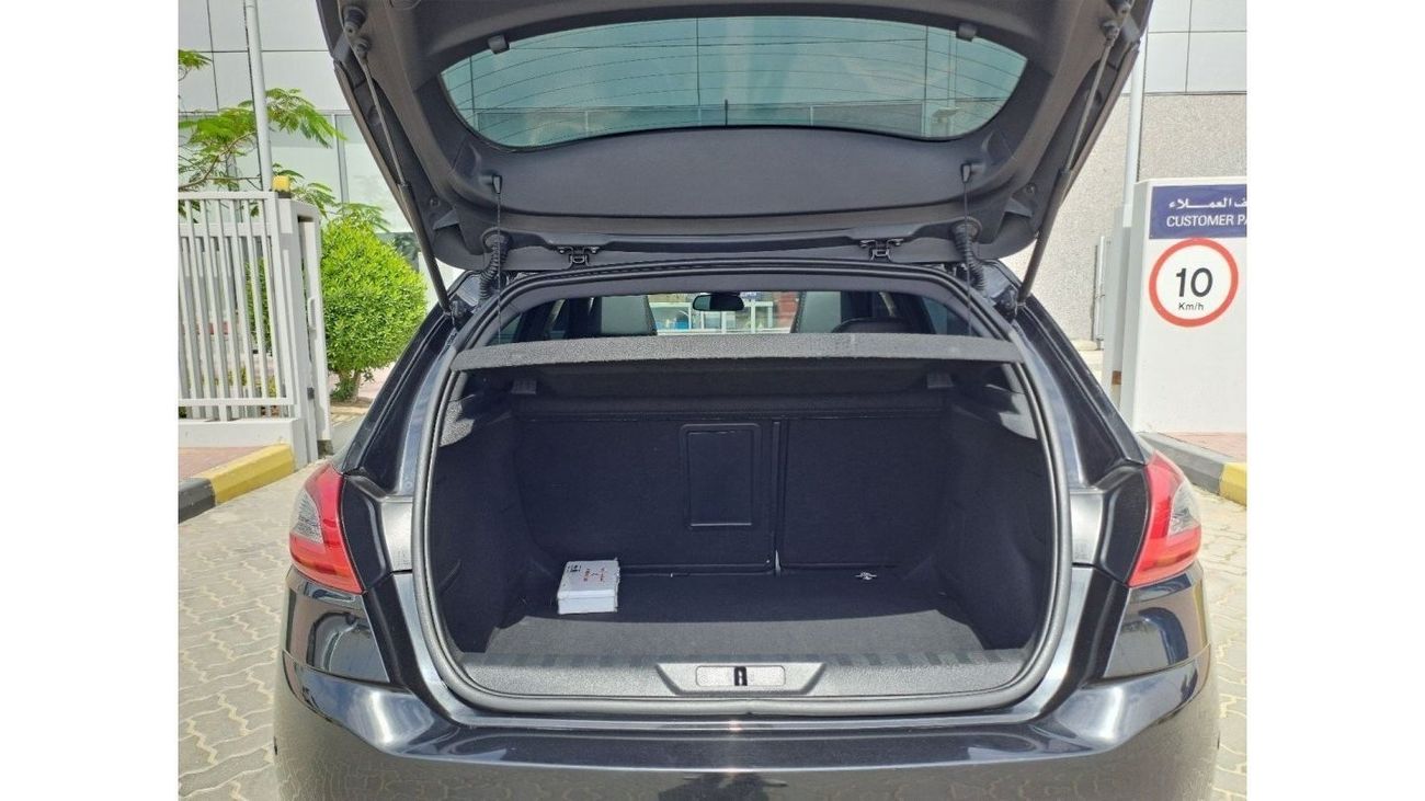 بيجو 308 GT لاين GCC