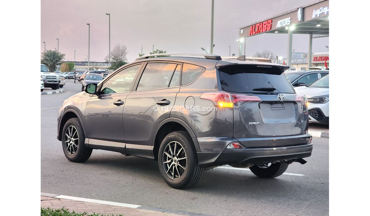 تويوتا راف ٤ TOYOTA RAV4 LE 2017 CLEAN CAR