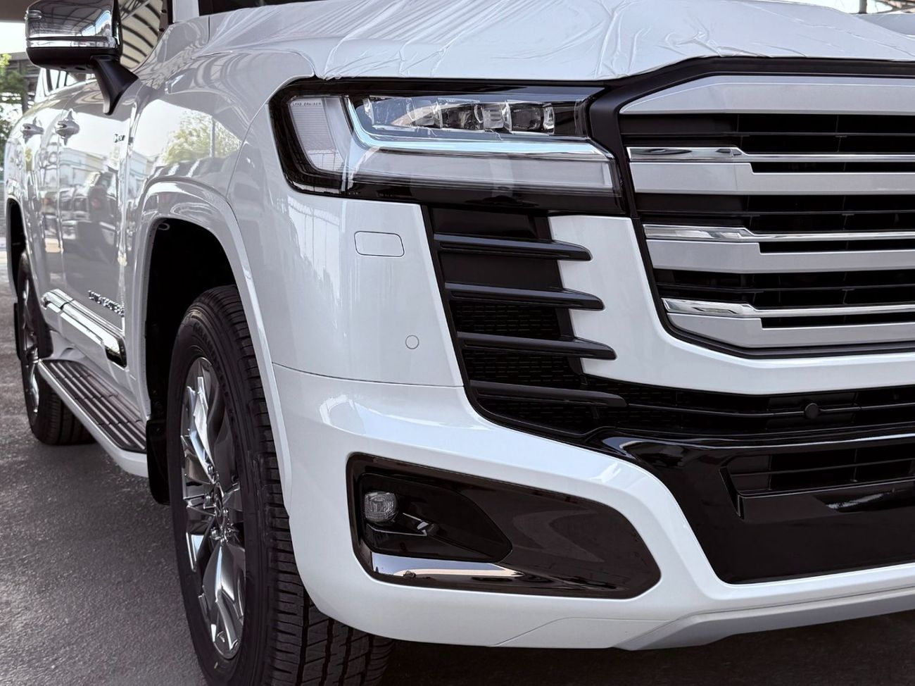 Toyota Land Cruiser 2026 TOYOTA LAND CRUISER 300 VXR 3.5 HYBRID HEV **EXPORT ONLY**التصدير فقط خارج الخليج***