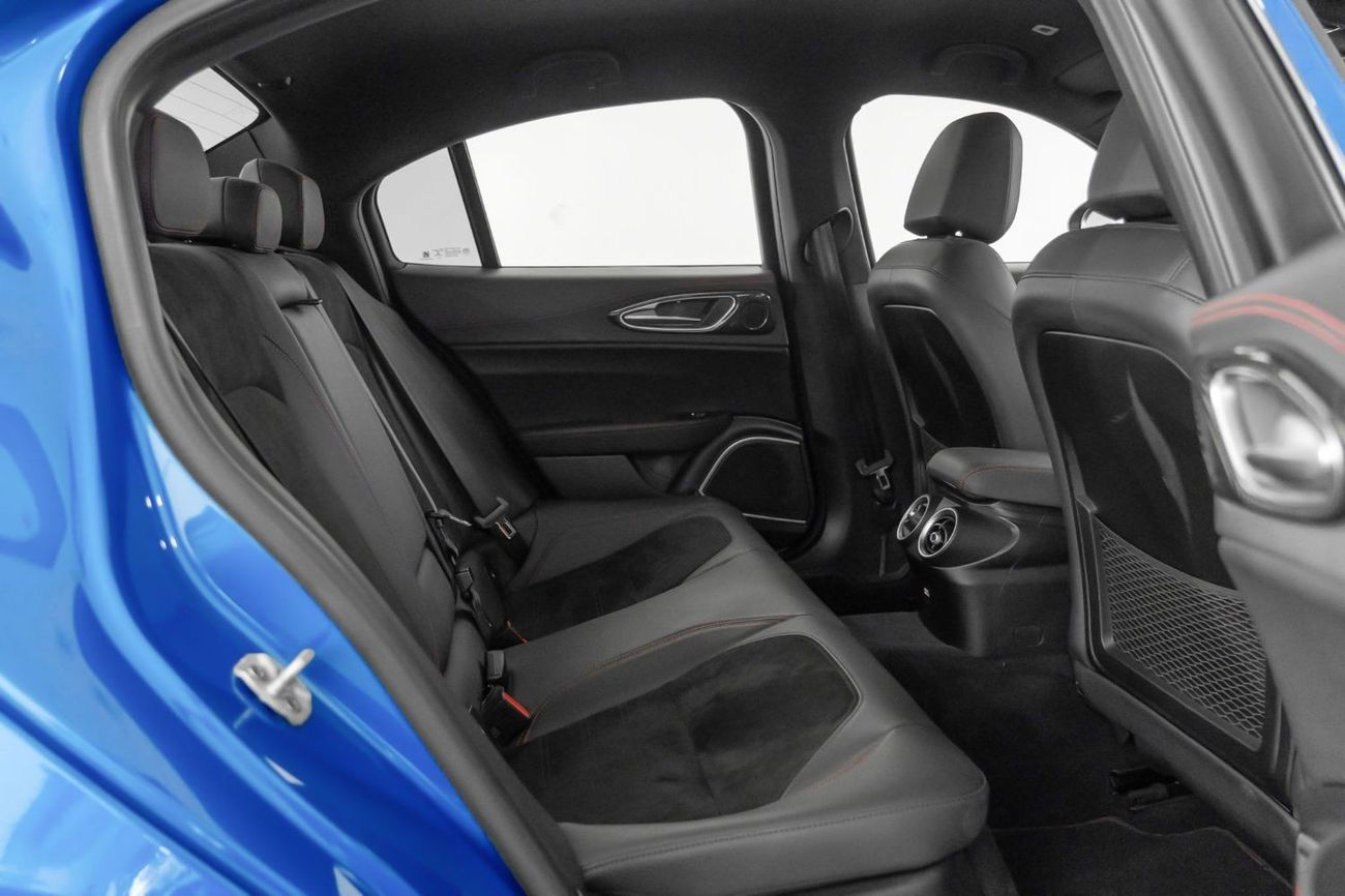 Alfa Romeo Giulia Quadrifoglio 2.9L (505 HP)