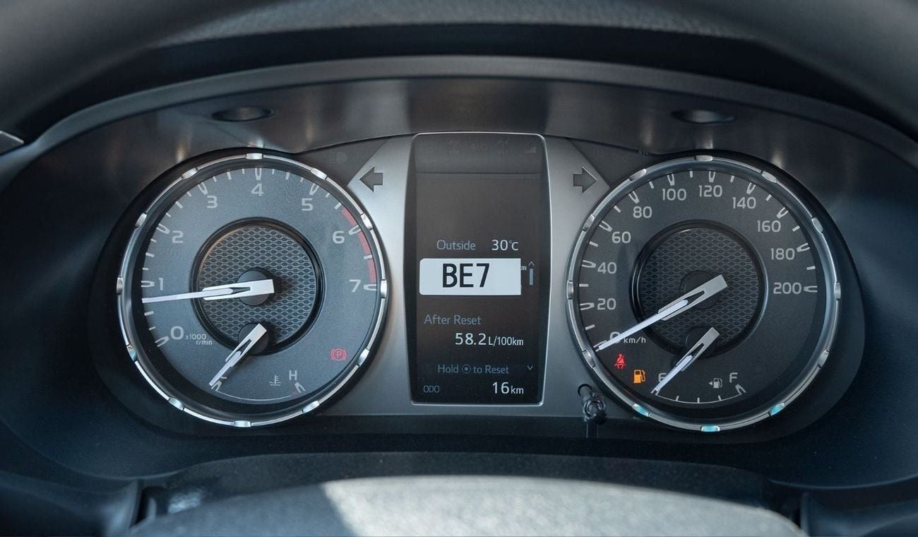 تويوتا هيلوكس 2025 Toyota Hilux 2.7L Petrol MT with Ventilated Seat