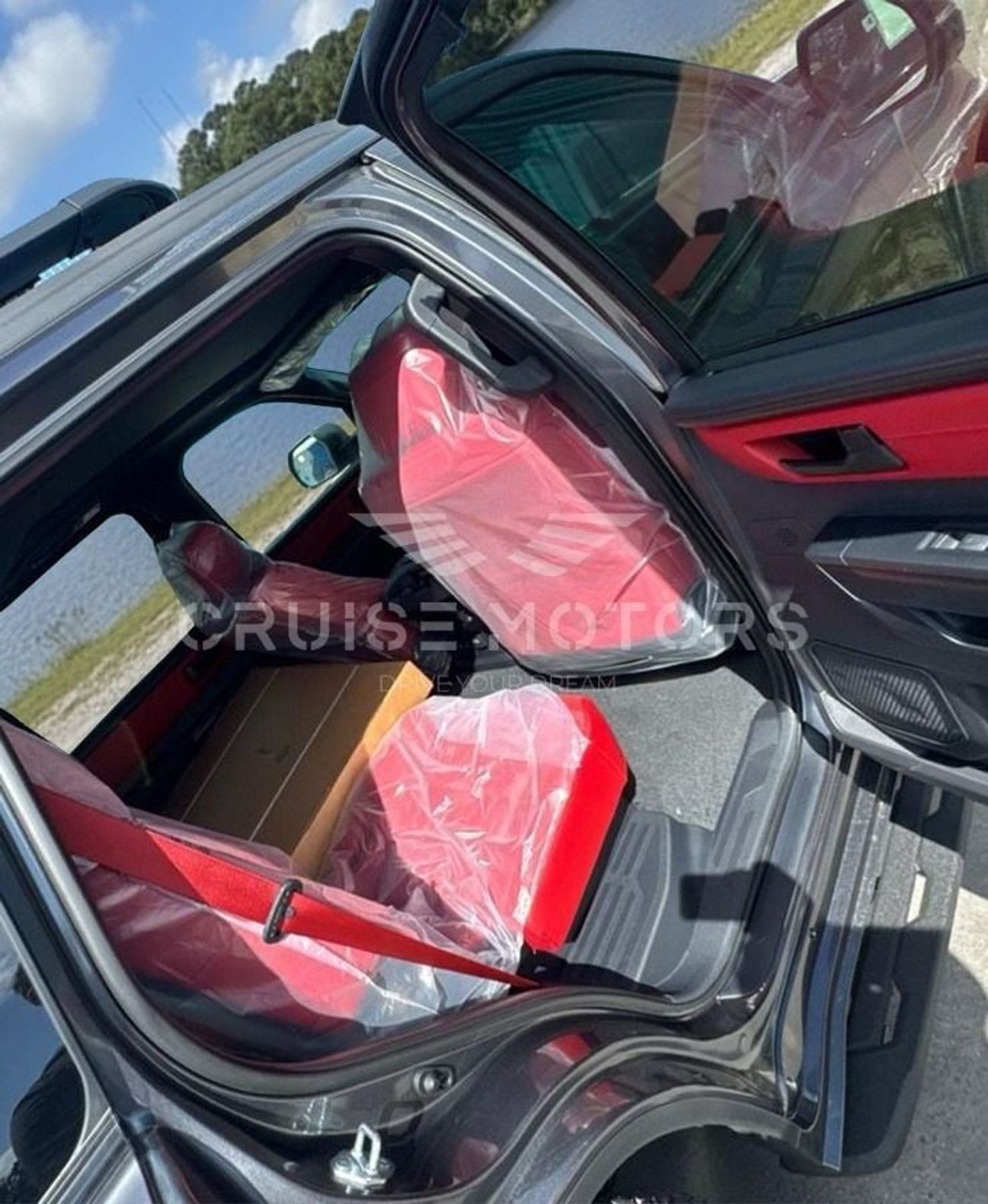 Toyota Sequoia Sequoia TRD Pro- Automatic- 3.4 L - Petrol - SUV - 4x4 - 7 Seats - 4 Door