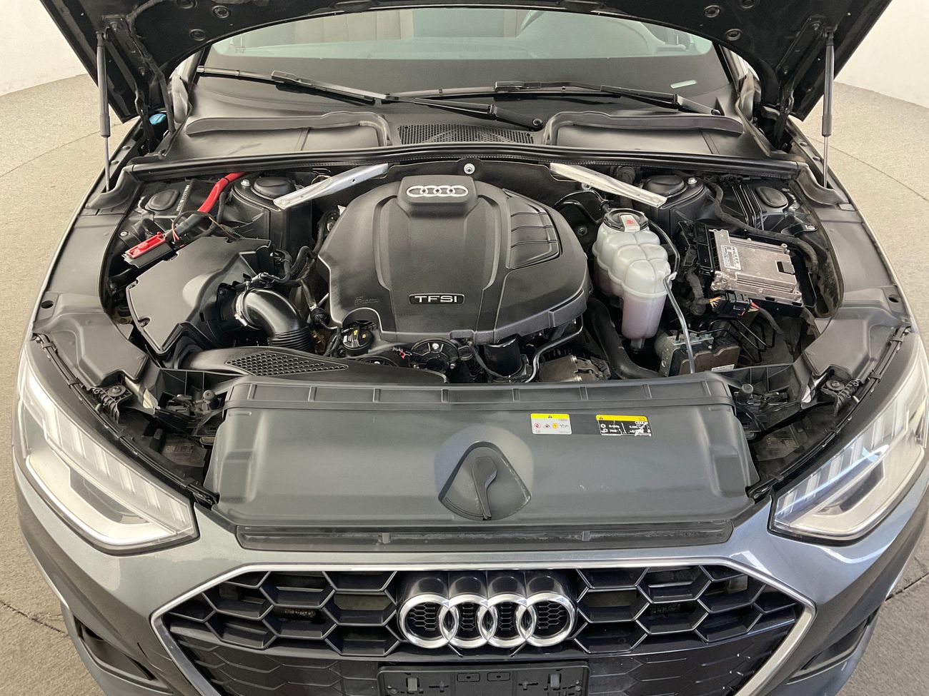 Audi A4 35 TFSI S-Line | National Day Celebration | Guaranteed Warranty | 0 Down Payment