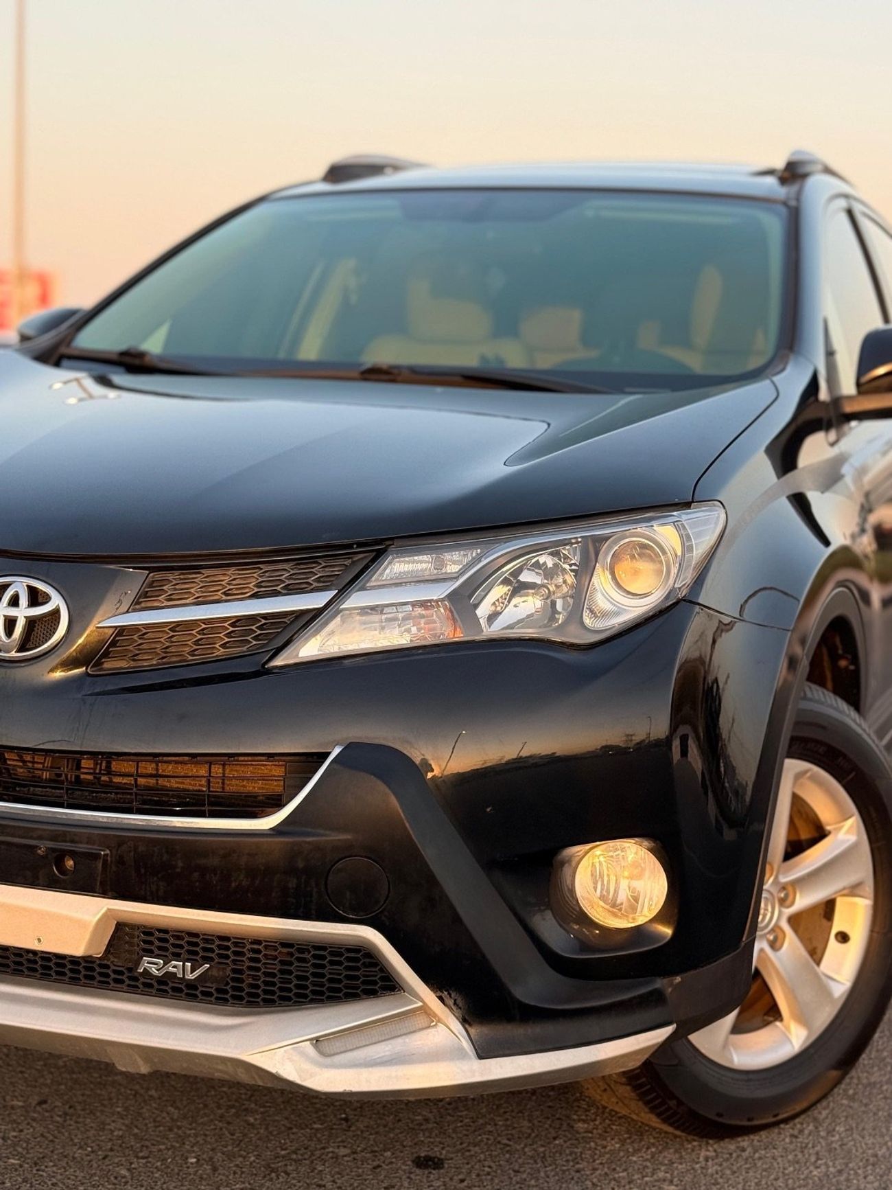 Toyota RAV4 Full option Sunroof, leather seats