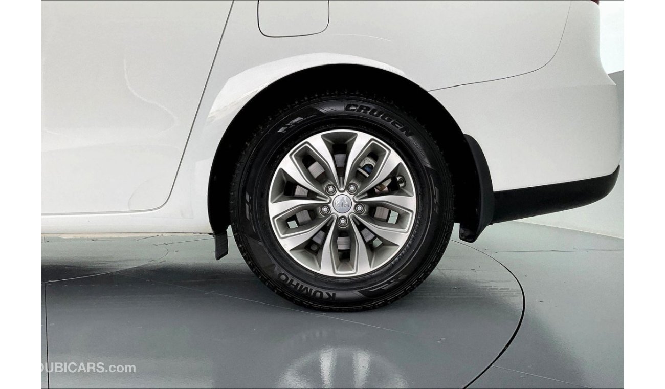 كيا كارنيفال LX