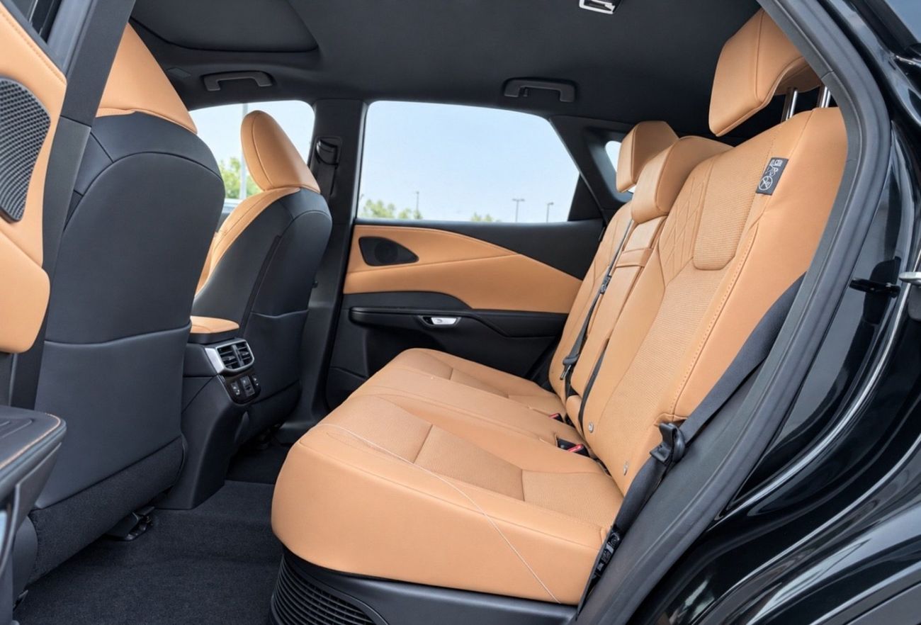 لكزس RX 350h LEXUS RX350,2.5L,HYBRID,LUXURY,A/T لكزس RX350h موديل 2026، محرك 2.5 لتر هجين، خيار متوسط