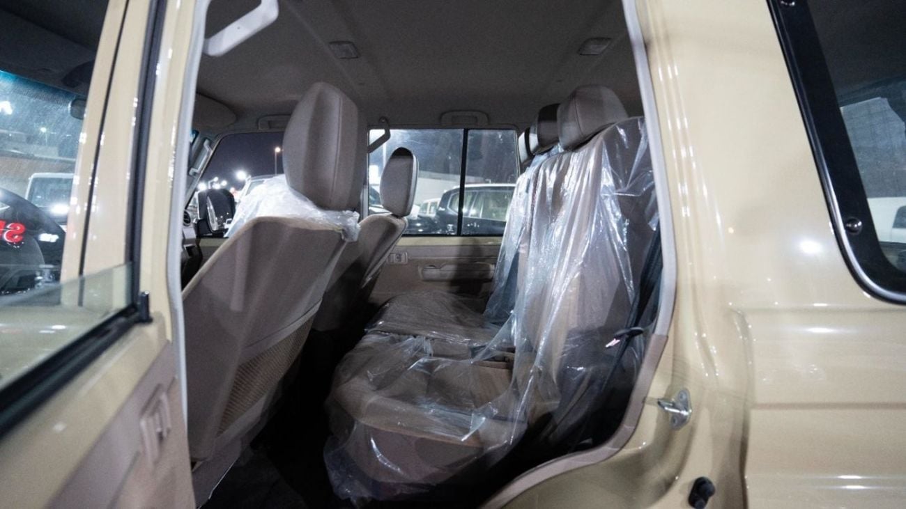 Toyota Land Cruiser 70 TOYOTA LC76 5DOORS PETROL 4.0L MANUAL TRANSMISSION MODEL 2024 LIMITED EDITION