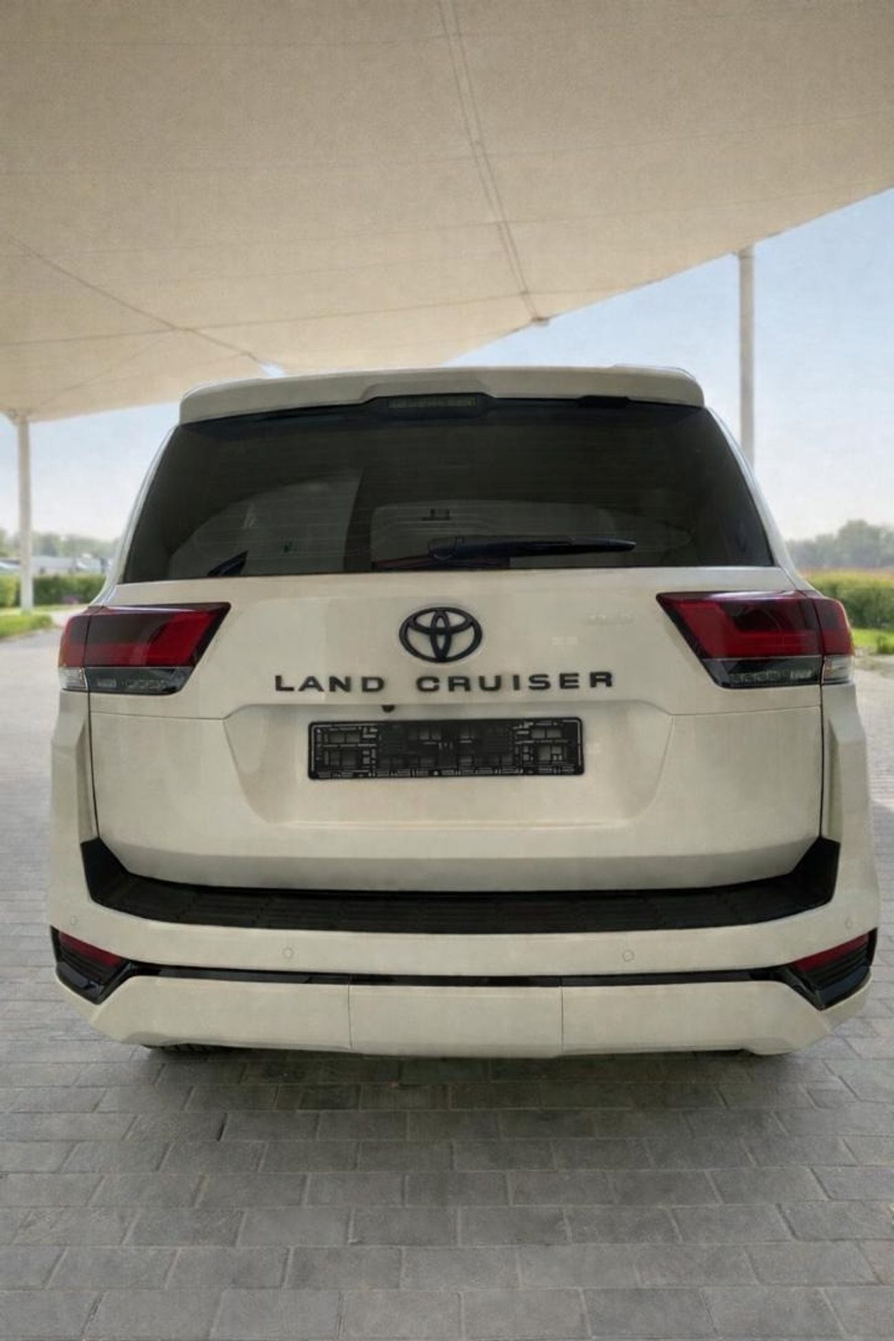 تويوتا لاند كروزر VXR 4.0L