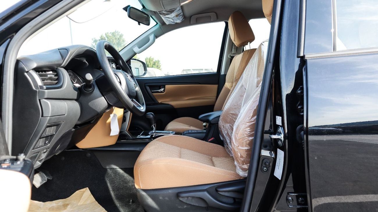 Toyota Fortuner ECT0024 - Toyota Fortuner 2.7L Petrol Auto Black